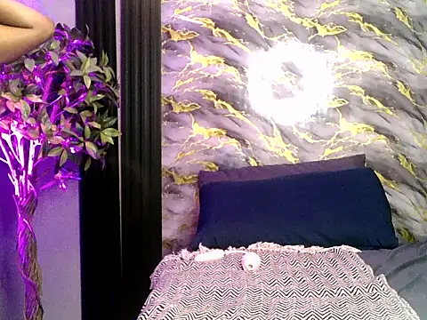 FreakyBUNNYWORXXX online show from April 2, 2026, 11:44 pm