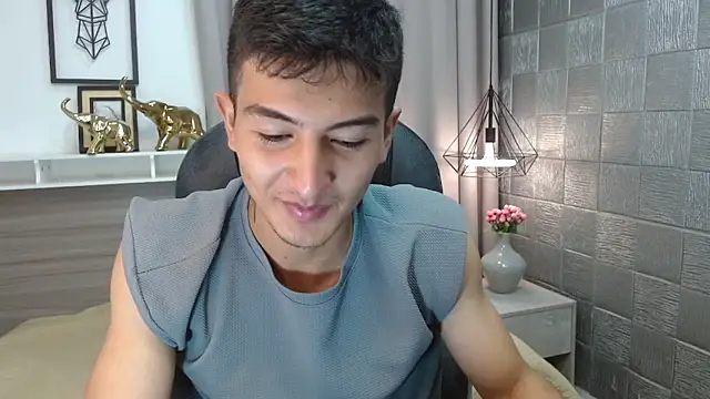 Snapshot of CaballeroNocturno_ chatting on March 31, 2026, 3:19 am CaballeroNocturno online show from March 31, 2026, 3:19 am