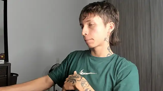 xam winn online show from March 29, 2026, 4:47 am