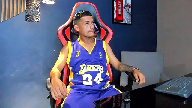 TurnerStar online show from April 1, 2026, 12:06 pm