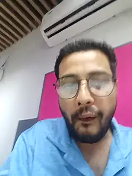 herochoclateboy online show from April 3, 2026, 4:08 am