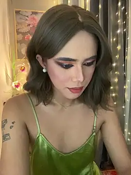 Snapshot of _Flirtyprincess_ chatting on May 13, 2026, 1:18 pm Flirtyprincess online show from May 13, 2026, 1:18 pm