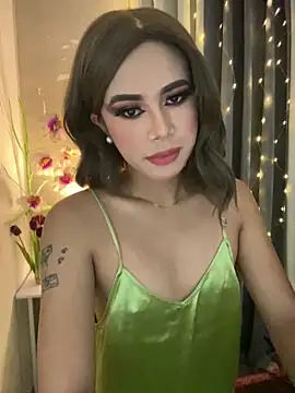Snapshot of _Flirtyprincess_ chatting on May 21, 2026, 3:04 am Flirtyprincess online show from May 21, 2026, 3:04 am