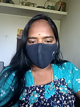 Snapshot of Tamil_Sangeetha chatting on April 1, 2026, 7:31 am Tamil Sangeetha online show from April 1, 2026, 7:31 am