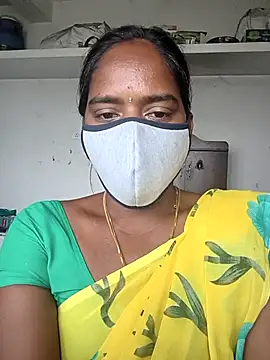 Snapshot of Tamil_Sangeetha chatting on March 31, 2026, 6:15 am Tamil Sangeetha online show from March 31, 2026, 6:15 am