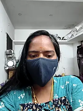 Snapshot of Tamil_Sangeetha chatting on April 10, 2026, 10:06 pm Tamil Sangeetha online show from April 10, 2026, 10:06 pm