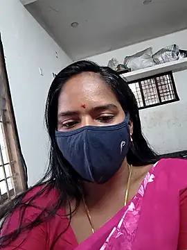 Snapshot of Tamil_Sangeetha chatting on April 6, 2026, 1:56 am Tamil Sangeetha online show from April 6, 2026, 1:56 am