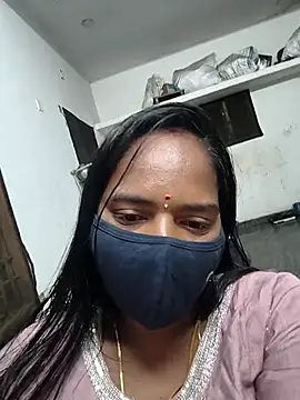 Snapshot of Tamil_Sangeetha chatting on April 4, 2026, 8:26 pm Tamil Sangeetha online show from April 4, 2026, 8:26 pm