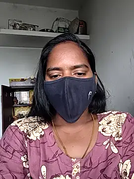 Snapshot of Tamil_Sangeetha chatting on April 16, 2026, 3:18 am Tamil Sangeetha online show from April 16, 2026, 3:18 am