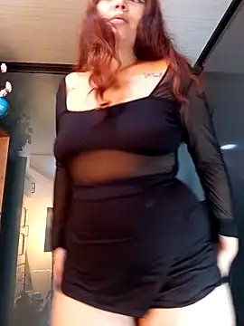 Lola Starr online show from April 16, 2026, 4:46 am