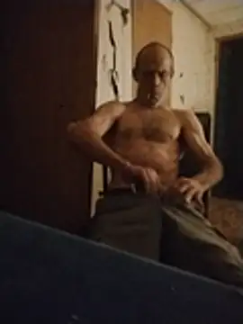 JoJobig8ac online show from April 3, 2026, 12:39 am