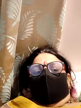 purvi46 online show from April 5, 2026, 6:31 am