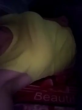 -Tipo- online show from April 16, 2026, 11:40 pm