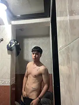 nico herrera   online show from May 4, 2026, 12:36 am