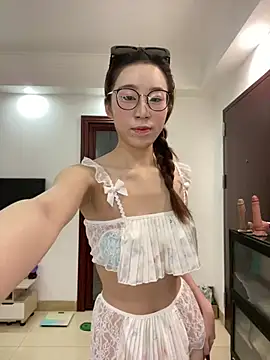meimeibuguai online show from May 30, 2026, 10:54 am