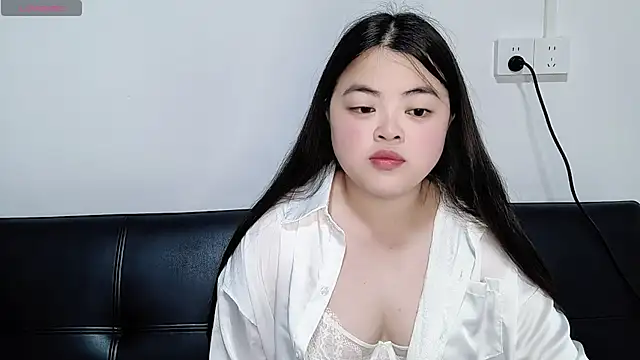 Snapshot of 77--bb chatting on April 11, 2026, 11:41 pm 77--bb online show from April 11, 2026, 11:41 pm