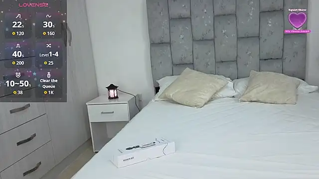 Izumi   online show from April 5, 2026, 4:08 am