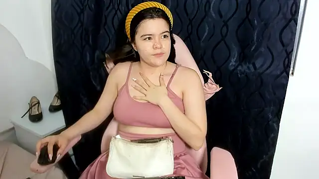 Alexa Missfortune online show from July 1, 2026, 10:54 pm