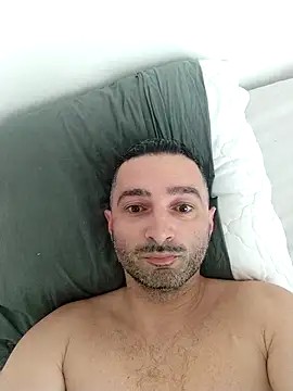 zzrkx online show from April 6, 2026, 8:26 am