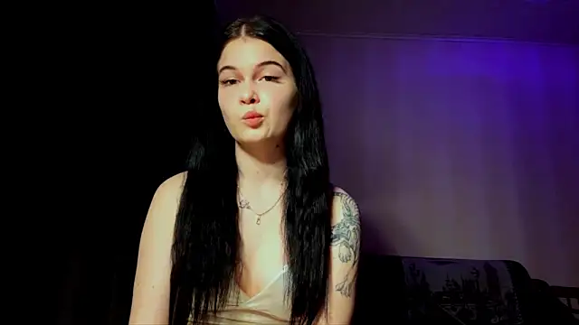 Snapshot of BellaLuxury chatting on April 5, 2026, 3:08 pm BellaLuxury online show from April 5, 2026, 3:08 pm