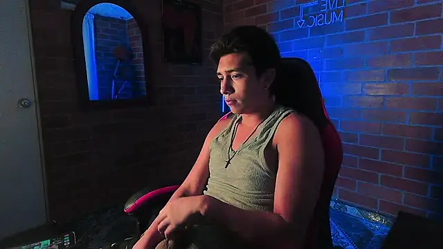 ethann2  online show from April 5, 2026, 6:53 am