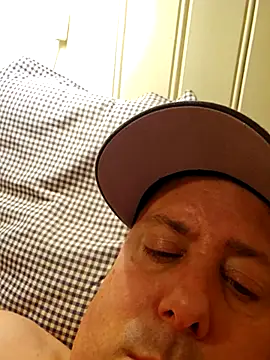 Hot Martin 48yrs online show from April 2, 2026, 1:13 am