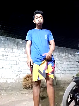 blackmasterpig online show from April 6, 2026, 3:02 am