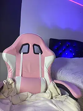 its Lia 1 online show from April 7, 2026, 12:07 pm