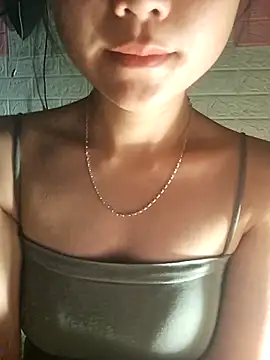 -Cidy- online show from April 6, 2026, 5:14 pm