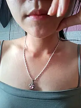 -Cidy- online show from April 8, 2026, 5:31 am