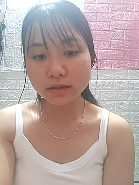 -Cidy- online show from April 1, 2026, 2:57 am