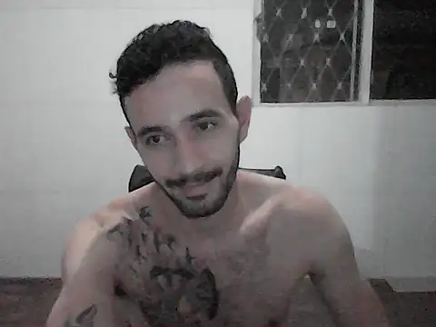 Snapshot of NoxxVx chatting on April 13, 2026, 1:09 am NoxxVx online show from April 13, 2026, 1:09 am