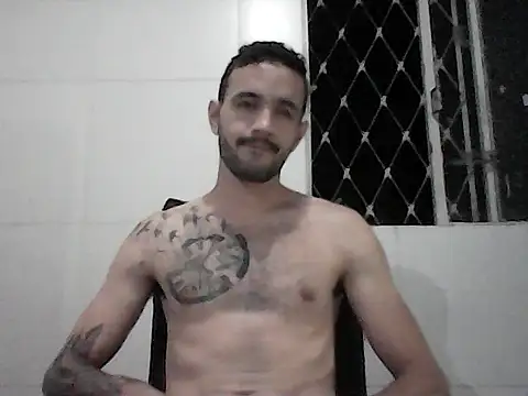 Snapshot of NoxxVx chatting on April 10, 2026, 1:12 am NoxxVx online show from April 10, 2026, 1:12 am