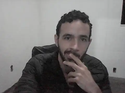 NoxxVx online show from May 18, 2026, 2:12 am