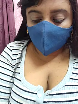 Tami-sonia online show from April 4, 2026, 6:25 pm