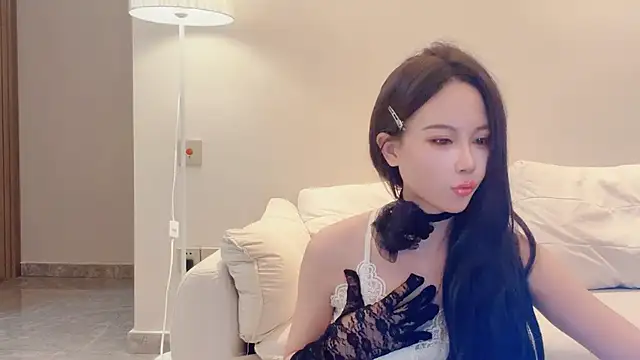 huxierbaby online show from April 1, 2026, 2:25 pm