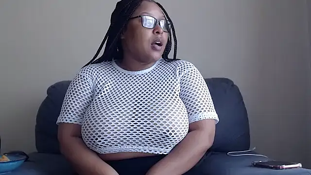 Snapshot of xxZoeyx chatting on November 29, 2025, 5:51 am xxZoeyx online show from November 29, 2025, 5:51 am