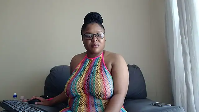 Snapshot of xxZoeyx chatting on May 11, 2026, 7:21 am xxZoeyx online show from May 11, 2026, 7:21 am