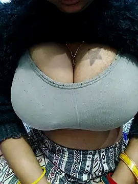 Rufiya khan0 online show from April 11, 2026, 3:03 am