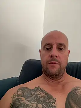 Dmakatak79 online show from June 7, 2026, 11:54 pm