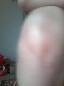 Snapshot of -Bianmi- chatting on April 14, 2026, 12:48 am -Bianmi- online show from April 14, 2026, 12:48 am