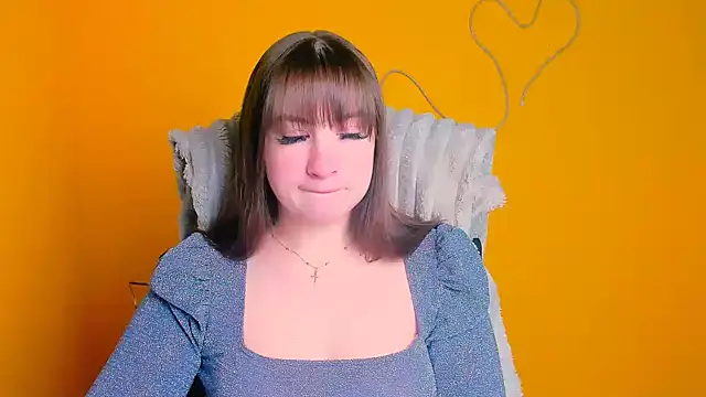 Snapshot of Tiffani_Angel chatting on April 9, 2026, 5:31 am Tiffani Angel online show from April 9, 2026, 5:31 am