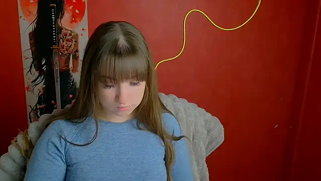 Snapshot of Tiffani_Angel chatting on April 16, 2026, 5:30 am Tiffani Angel online show from April 16, 2026, 5:30 am