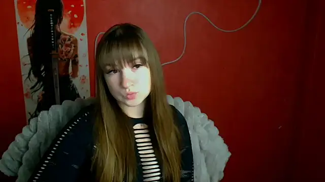 Snapshot of Tiffani_Angel chatting on April 10, 2026, 5:36 am Tiffani Angel online show from April 10, 2026, 5:36 am