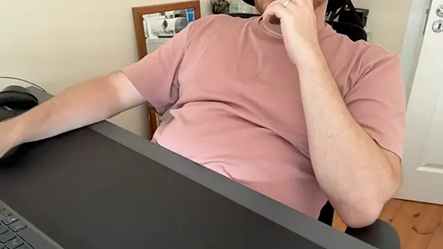 JohnLong84 online show from June 26, 2026, 2:12 pm