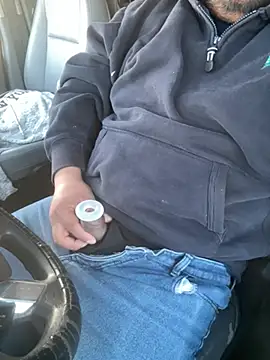 jlc069 online show from April 8, 2026, 10:39 am