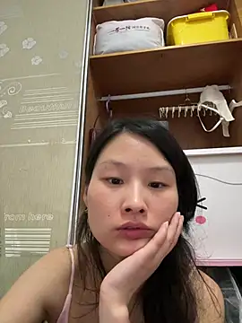 Snapshot of Zbnmji chatting on July 14, 2026, 10:43 am Zbnmji online show from July 14, 2026, 10:43 am
