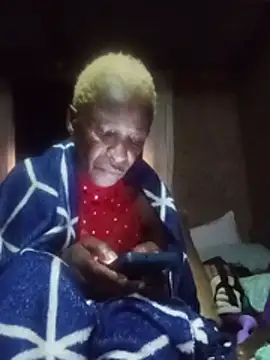 Snapshot of Naughtygrany chatting on July 7, 2026, 7:23 am Naughtygrany online show from July 7, 2026, 7:23 am