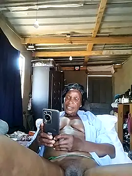 Snapshot of Naughtygrany chatting on April 29, 2026, 10:52 am Naughtygrany online show from April 29, 2026, 10:52 am