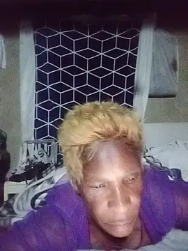 Snapshot of Naughtygrany chatting on May 22, 2026, 10:41 pm Naughtygrany online show from May 22, 2026, 10:41 pm